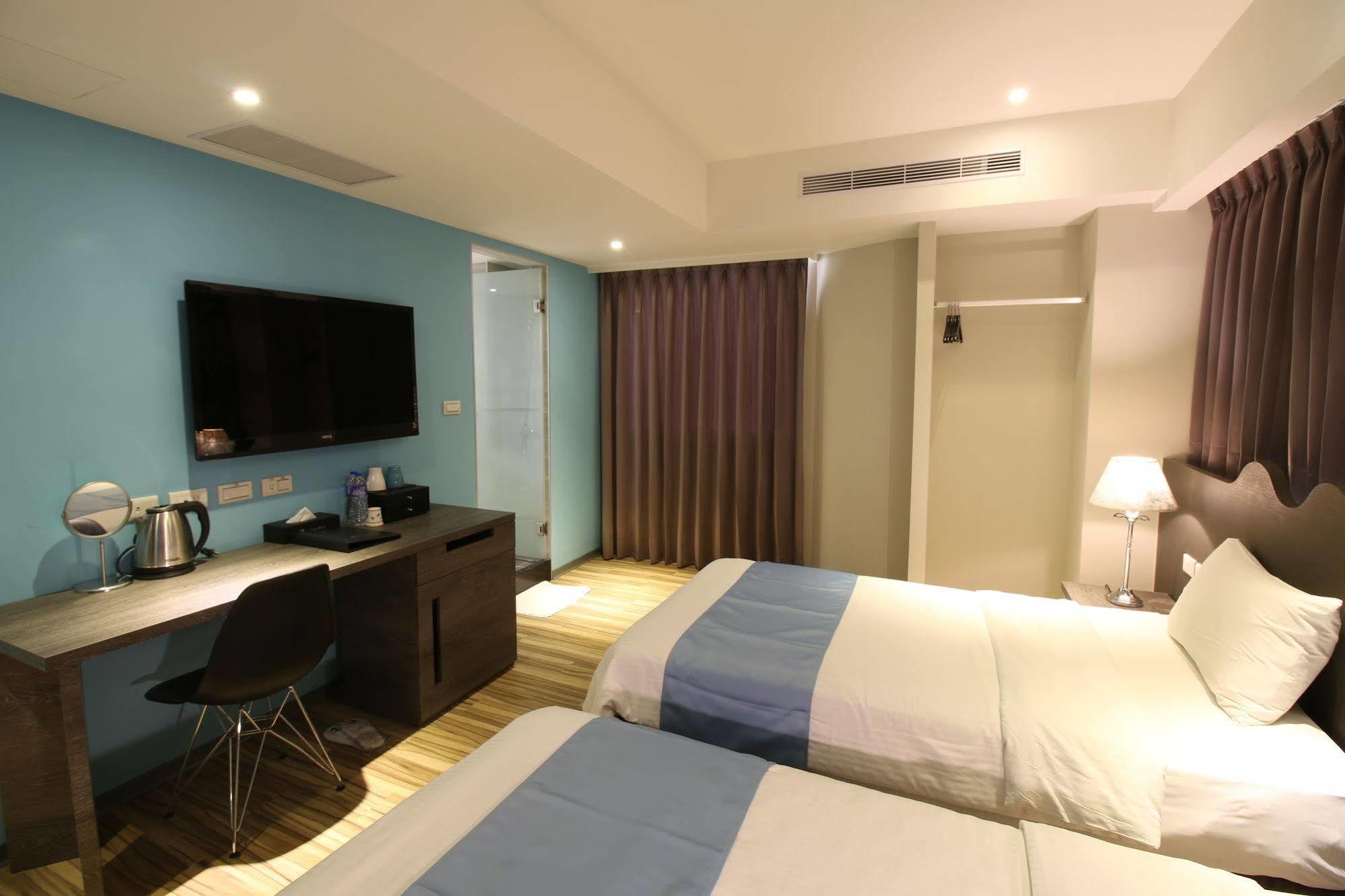 Blue Coast Hotel Kaohsiung Esterno foto